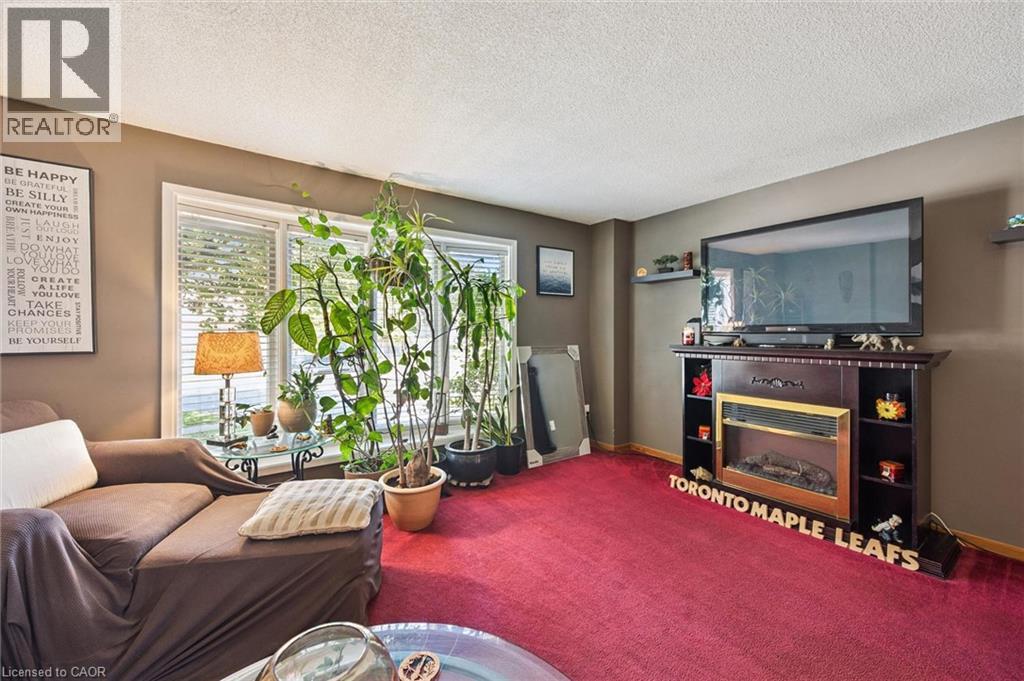 149 IRONSTONE Drive - Image 9