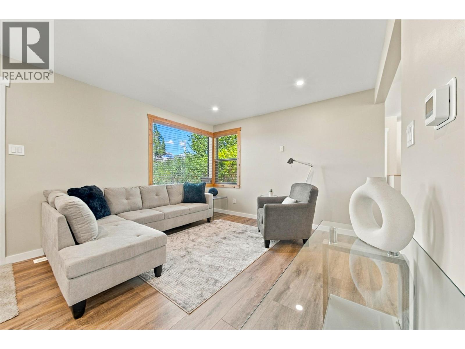 1201 PLEASANT Street - Image 5