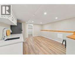 1201 Pleasant Street, Kamloops, BC V2C3C2 Photo 32