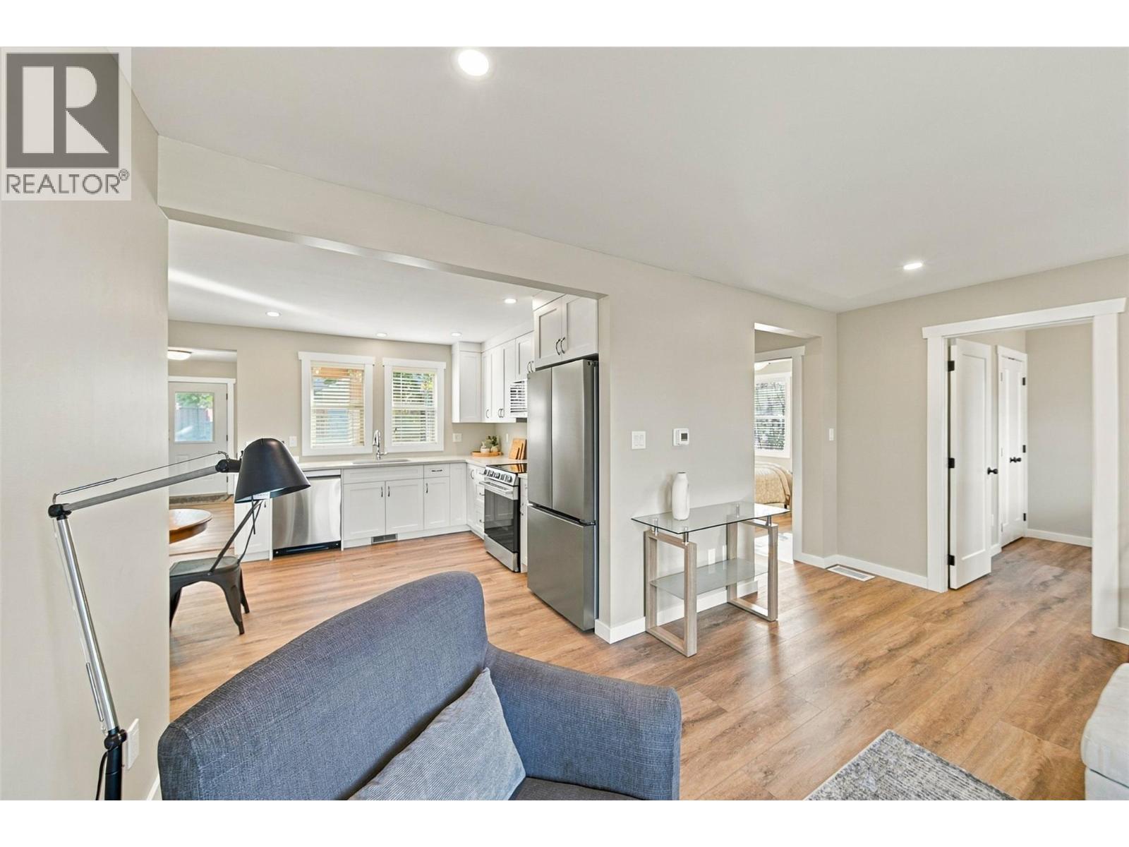 1201 PLEASANT Street - Image 14