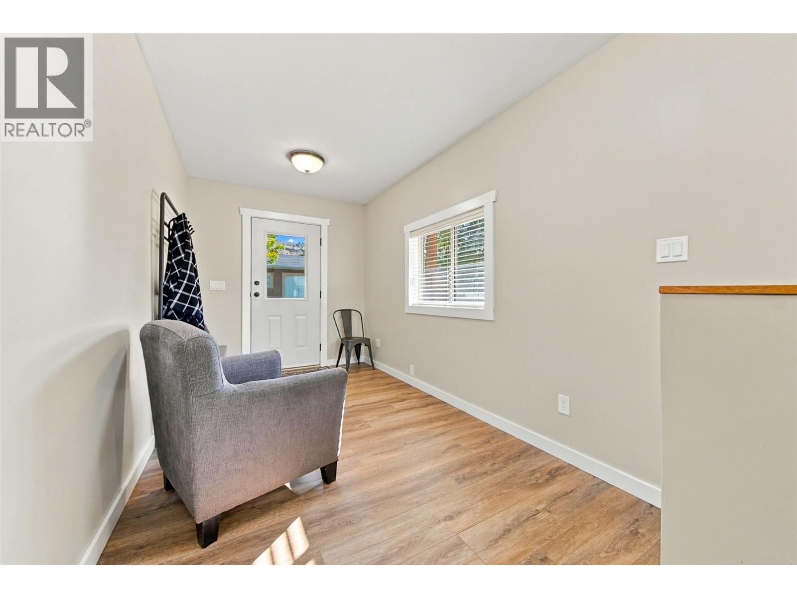 1201 PLEASANT Street - 24