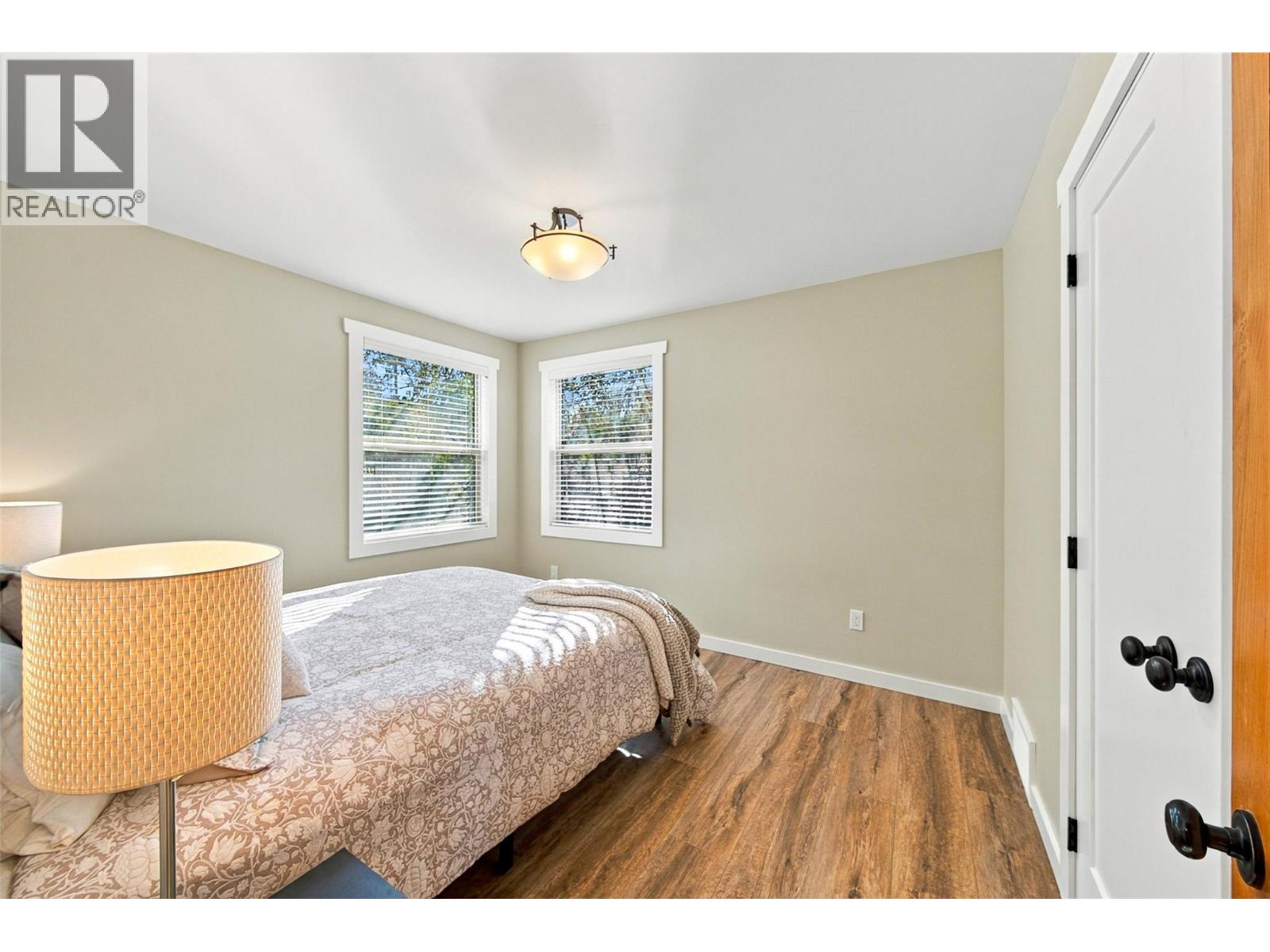 1201 PLEASANT Street - 8