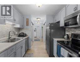 133 3842 Gordon Drive, Kelowna
