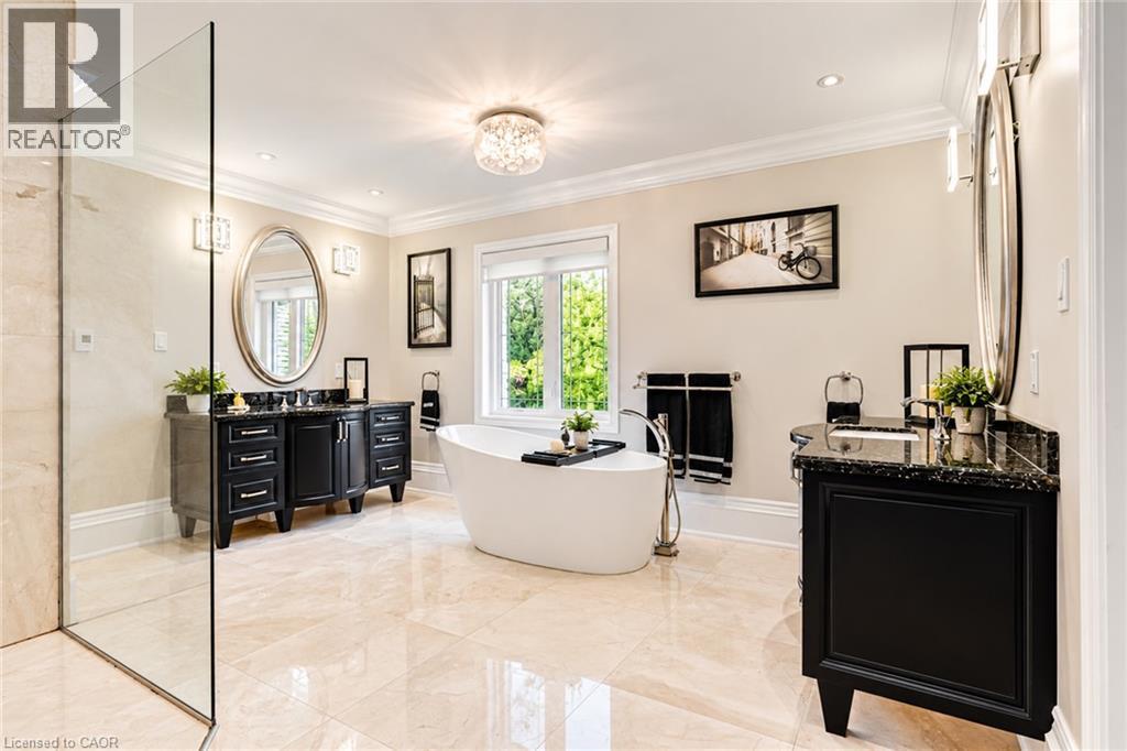 18 ELDER Crescent - 30