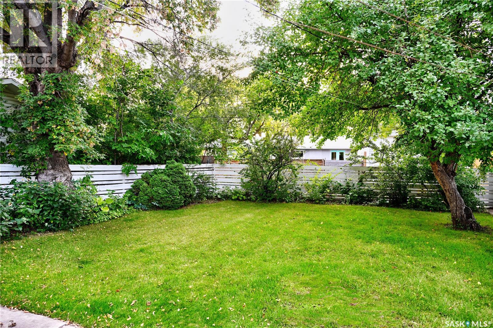 321 Winnipeg AVENUE N, Saskatoon — photo 25