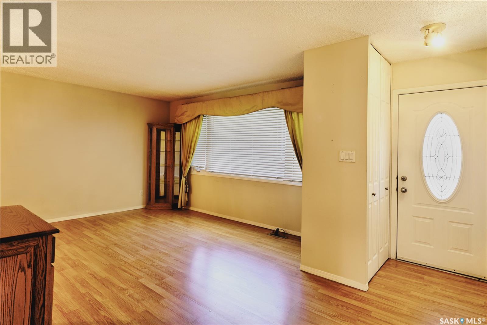 321 Winnipeg AVENUE N, Saskatoon — photo 9