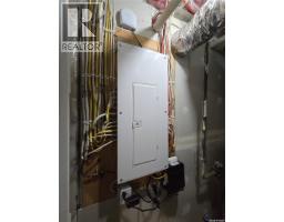 152 5th Avenue Se, Swift Current, SK S9H3M7 Photo 20