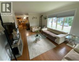 4pc Bathroom - 1513 Westview Drive, Bowden, AB T0M0K0 Photo 9