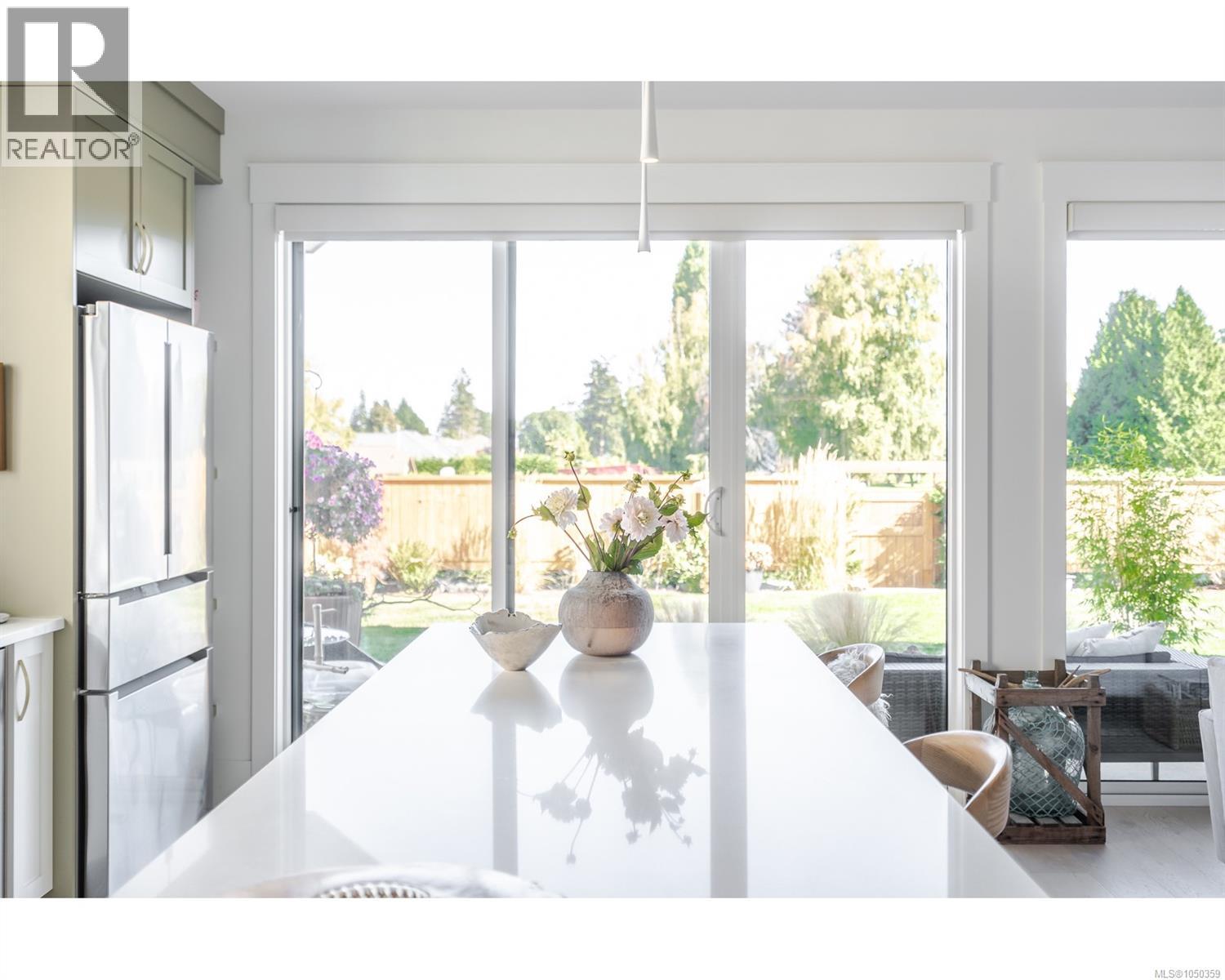427 Cottage Dr - 5