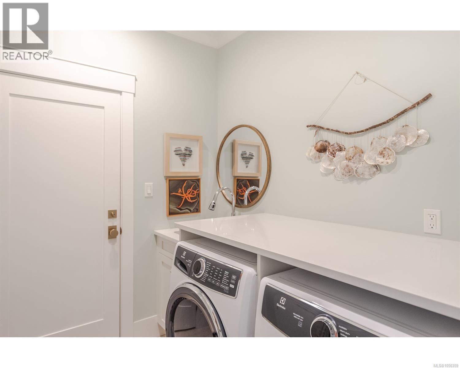 427 Cottage Dr - 34