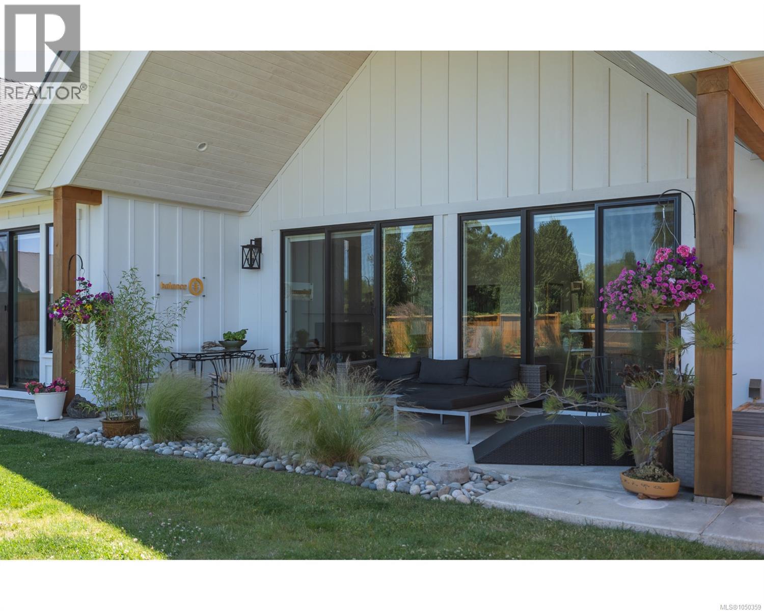 427 Cottage Dr - 47