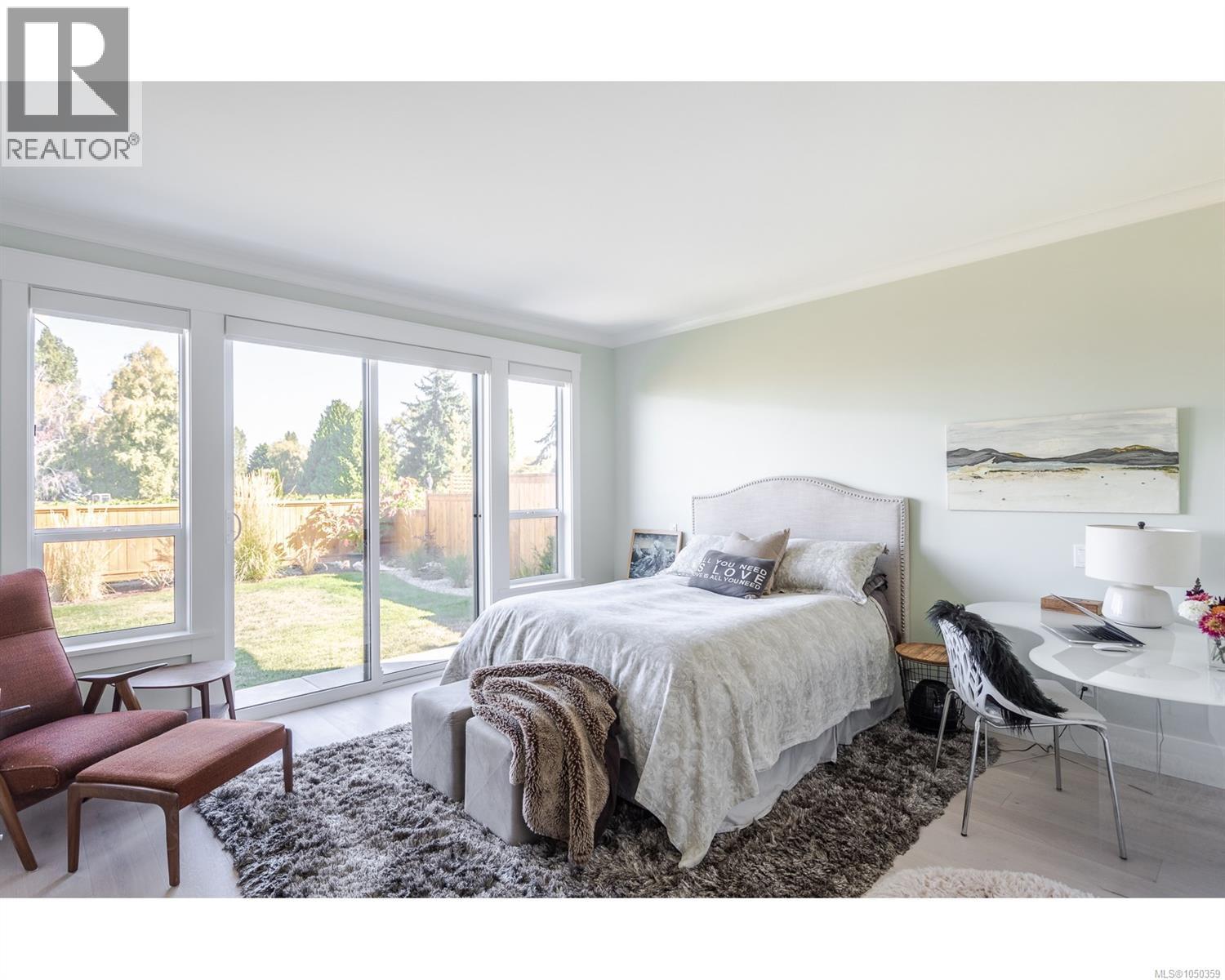 427 Cottage Dr - 35