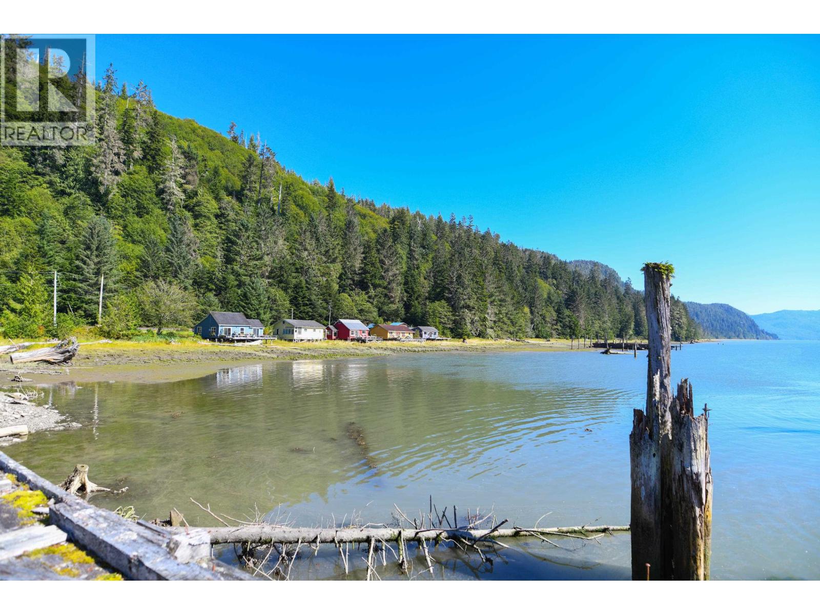 #DL 44 CASSIAR DRIVE - Image 37