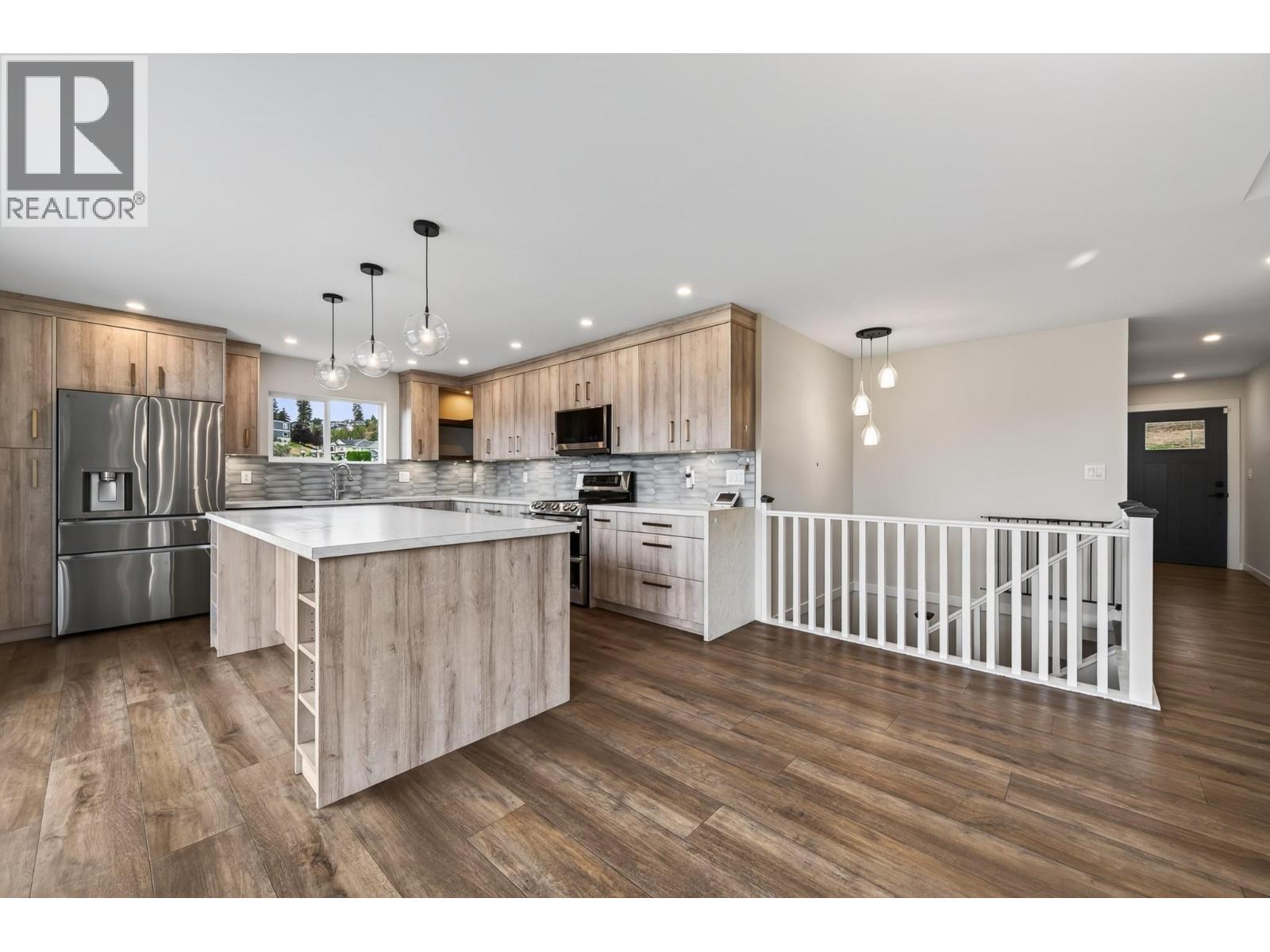 318 Gleneagles Drive - 11