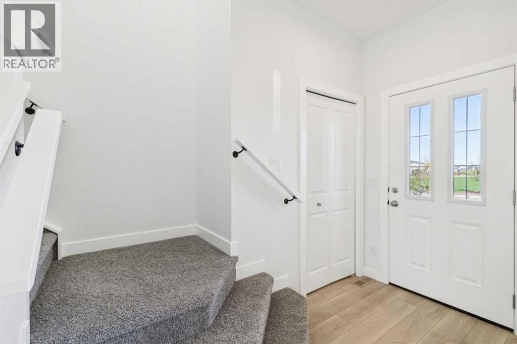 297 Creekside Drive SW - photo 4