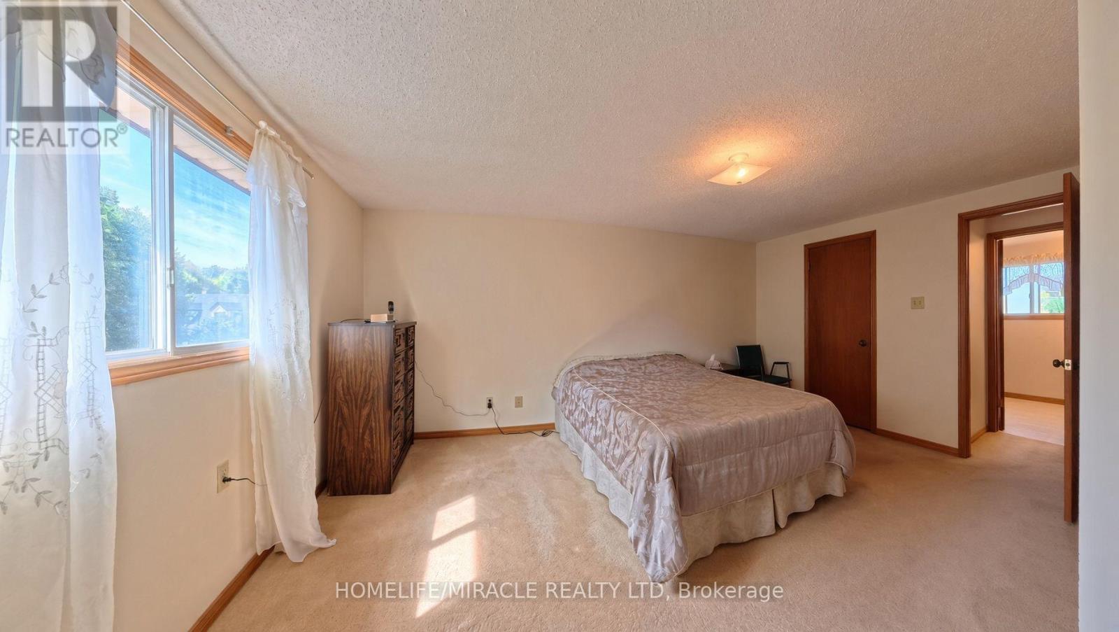 56 SCENIC WOOD CRESCENT - Image 28