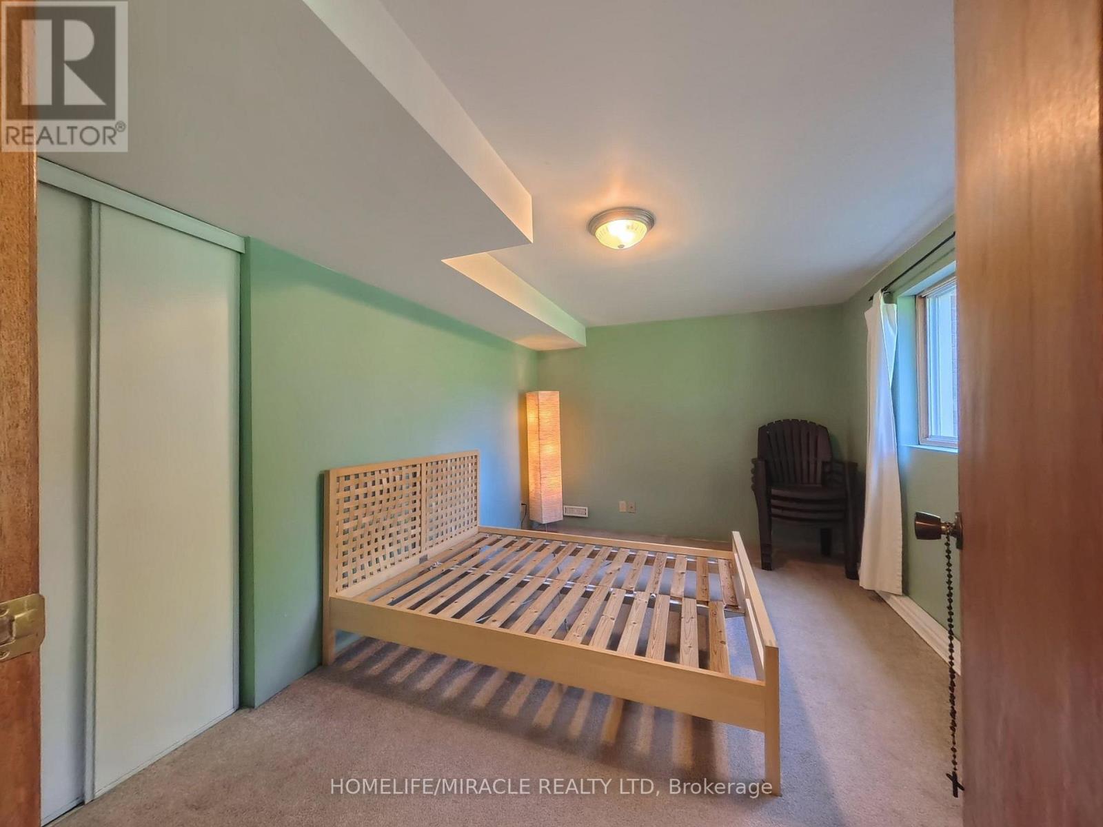 56 SCENIC WOOD CRESCENT - Image 35