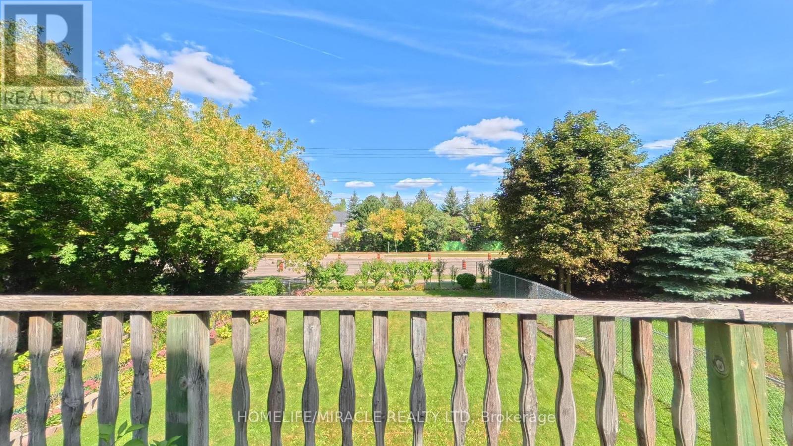 56 SCENIC WOOD CRESCENT - 36