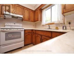 56 Scenic Wood Crescent, Waterloo, ON N2A3N6 Photo 14