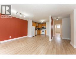 3, 218 Mayor Magrath Drive N, Lethbridge, AB T1H3P8 Photo 10