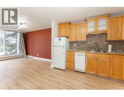 3, 218 Mayor Magrath Drive N, Lethbridge, AB T1H3P8 Photo 14
