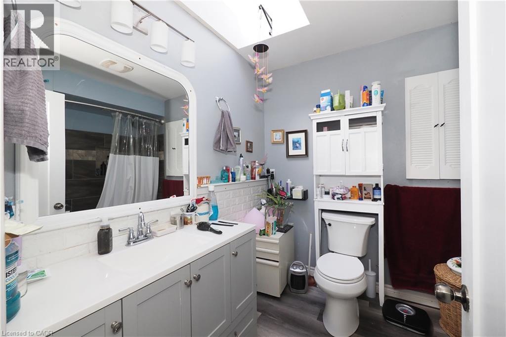 707 E KING Street E, Cambridge — photo 35
