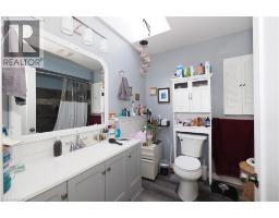 707 E King Street E, Cambridge, ON N3H3N8 Photo 35