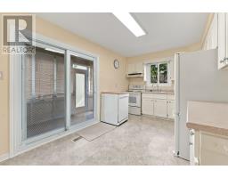 Family room - 146 Montrose Avenue, Toronto, ON M6J2T7 Photo 12