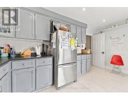 146 Montrose Avenue, Toronto, ON M6J2T7 Photo 33