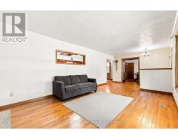 Family room - 687 Lundy's Lane, Peterborough, ON K9J4J9 Photo 7