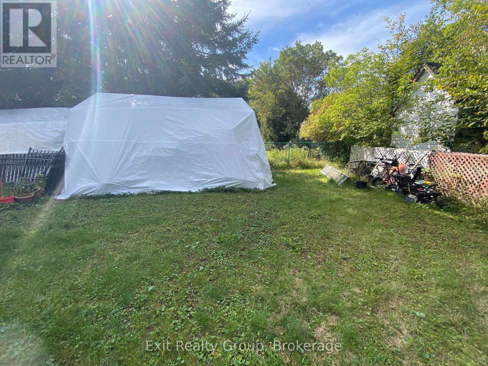 33 GLASTONBURY ROAD - Image 10