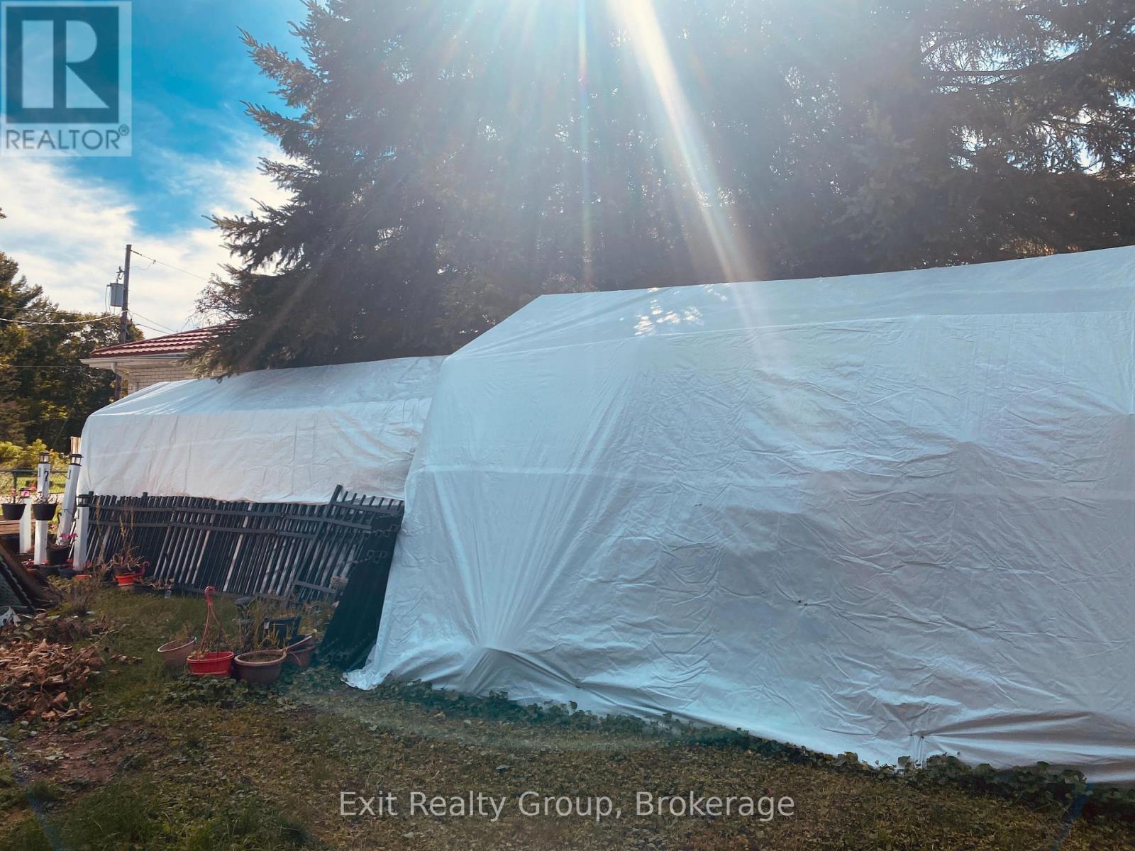 33 GLASTONBURY ROAD - Image 11