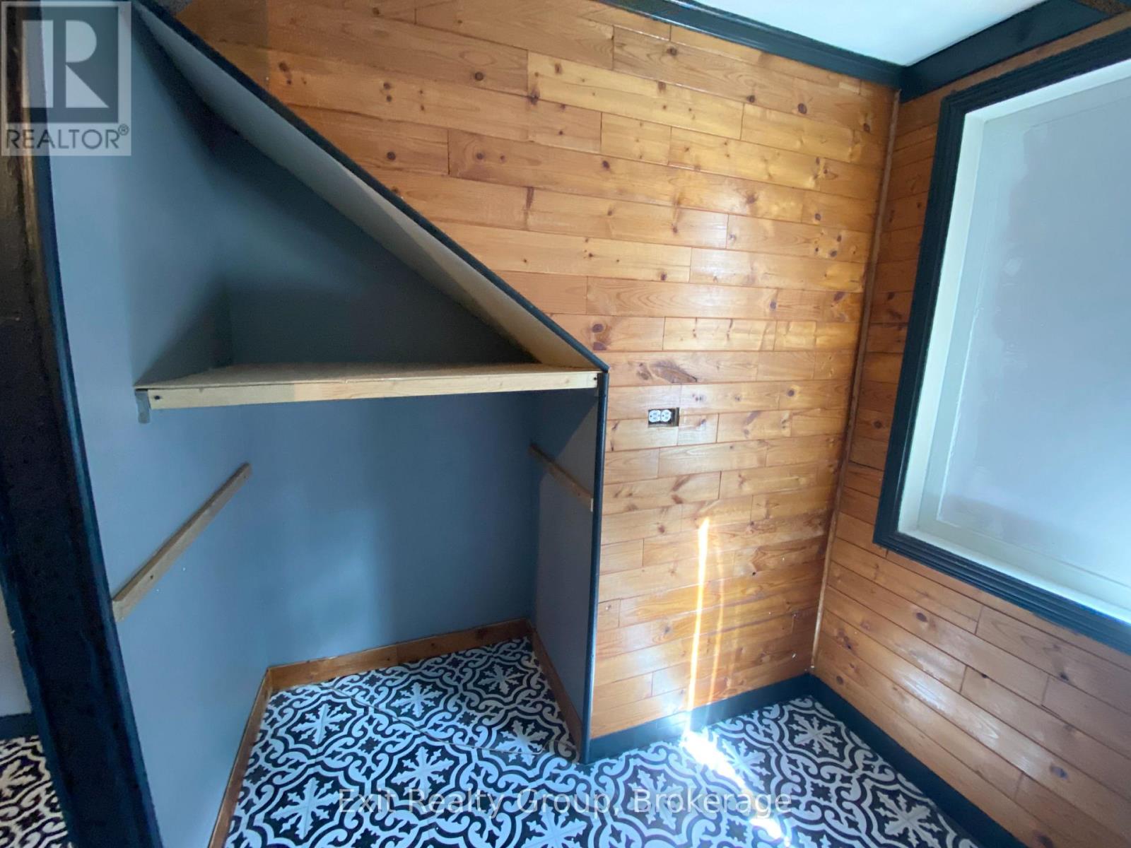 33 GLASTONBURY ROAD - Image 35