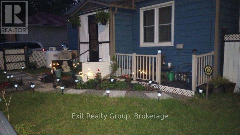 33 GLASTONBURY ROAD - Image 7