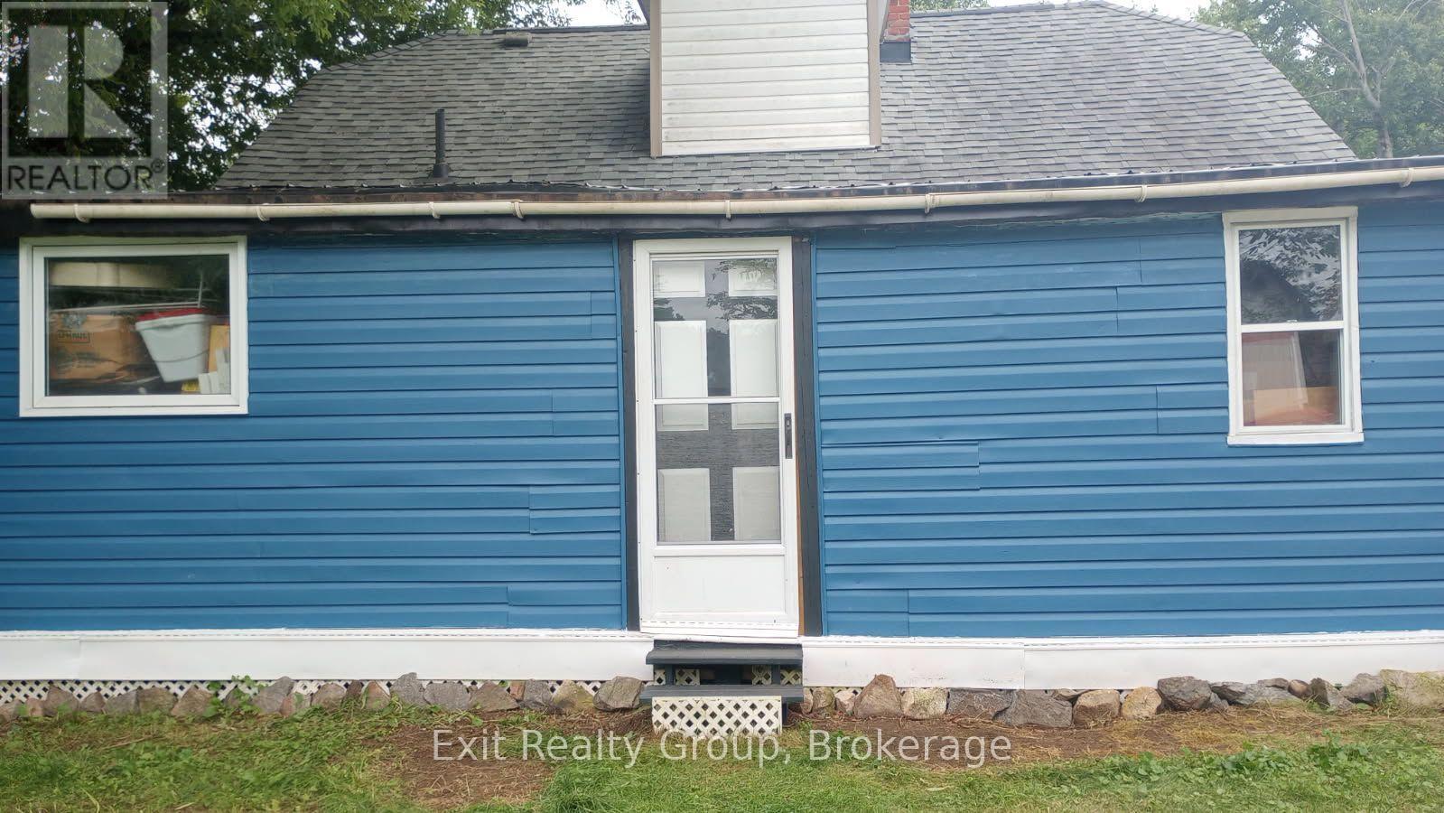 33 GLASTONBURY ROAD - 8