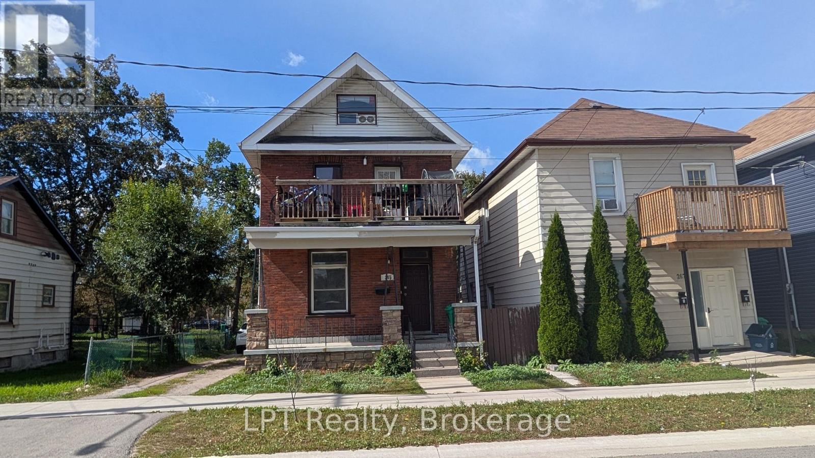 265 Bethune Street, Peterborough (Town Ward 3), Ontario, K9J3L5, Peterborough (Town Ward 3), Ontario — photo 2 of 5