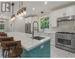 1013 Goodlife Lane, Algonquin Highlands, ON P0A1E0 Photo 18