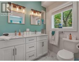 1013 Goodlife Lane, Algonquin Highlands, ON P0A1E0 Photo 22