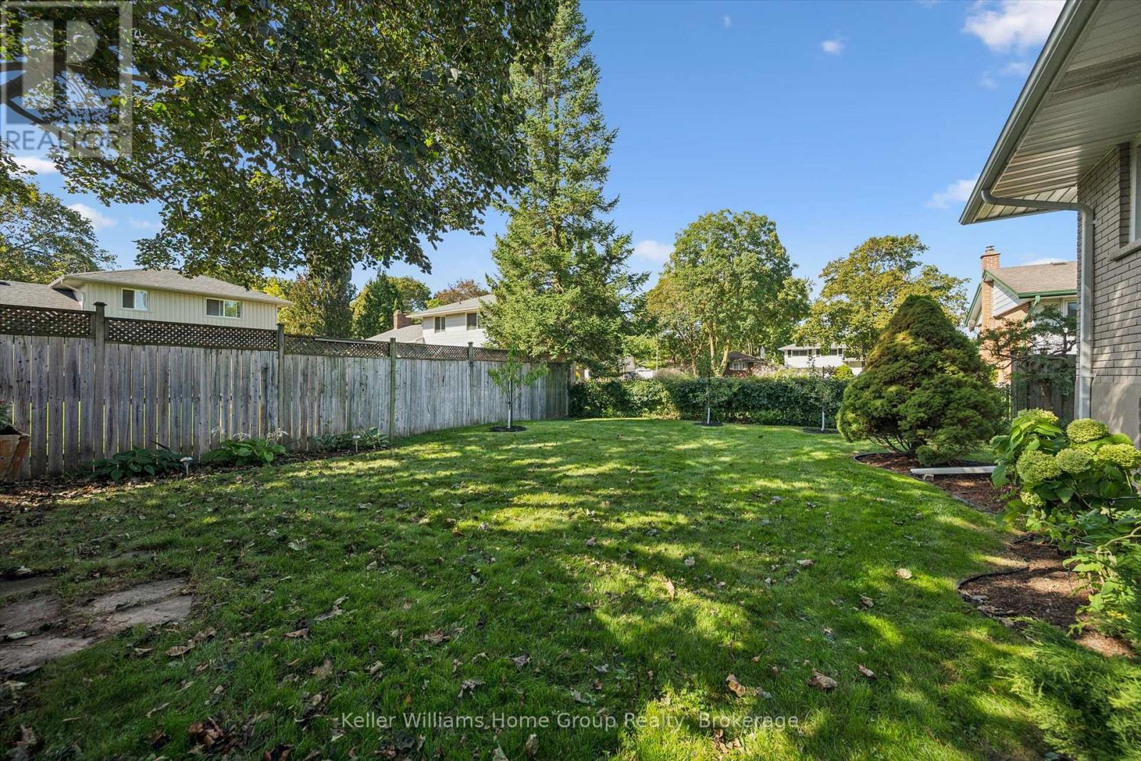 35 CROSBY DRIVE - 32