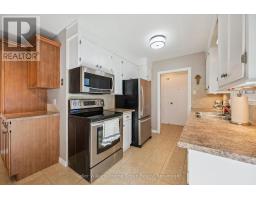 35 Crosby Drive, Kitchener, ON N2B2K9 Photo 12