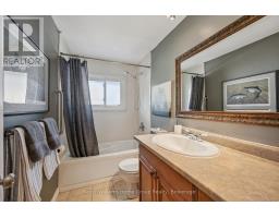 35 Crosby Drive, Kitchener, ON N2B2K9 Photo 20