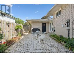 35 Crosby Drive, Kitchener, ON N2B2K9 Photo 27