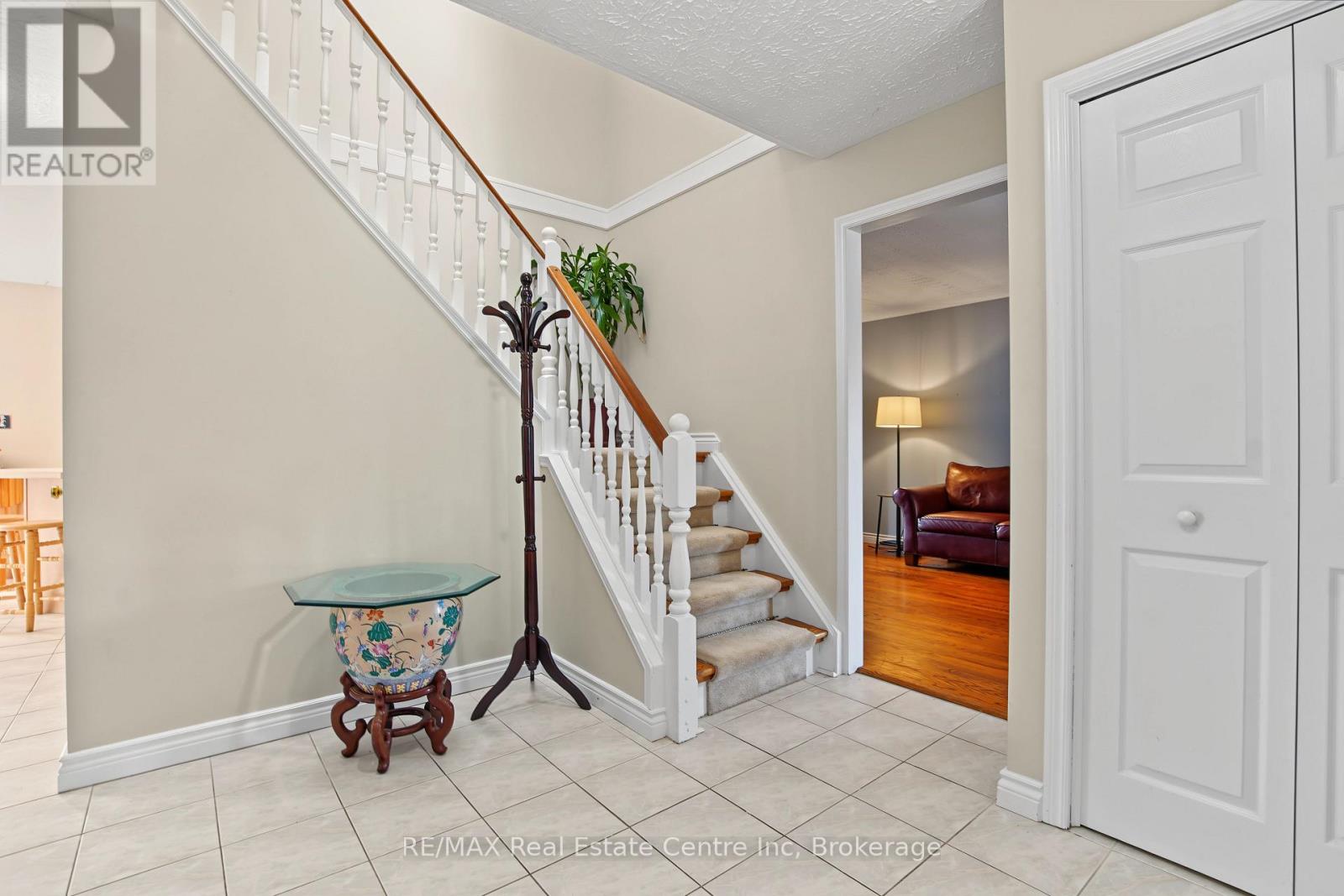 71 LINDA DRIVE - Image 7