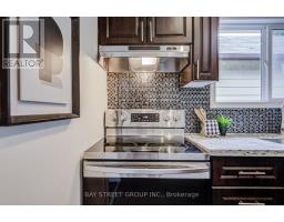 7 Emmott Avenue, Toronto, ON M1L2X2 Photo 19