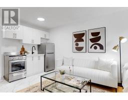 315 - 123 Woobine Avenue, Toronto, ON M4L3V8 Photo 6