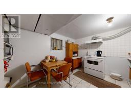 256 Ferris Road, Toronto, ON M4B1H6 Photo 12