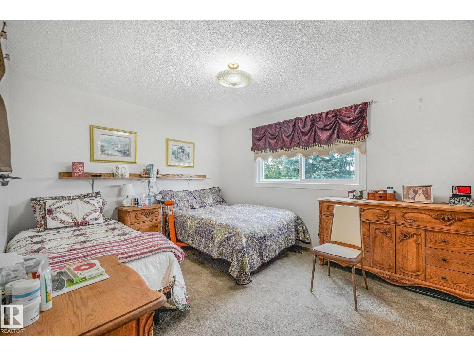 55120 Highway 2 NW - Image 32
