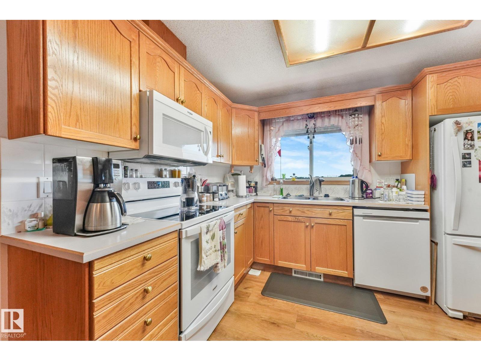 55120 Highway 2 NW - 40