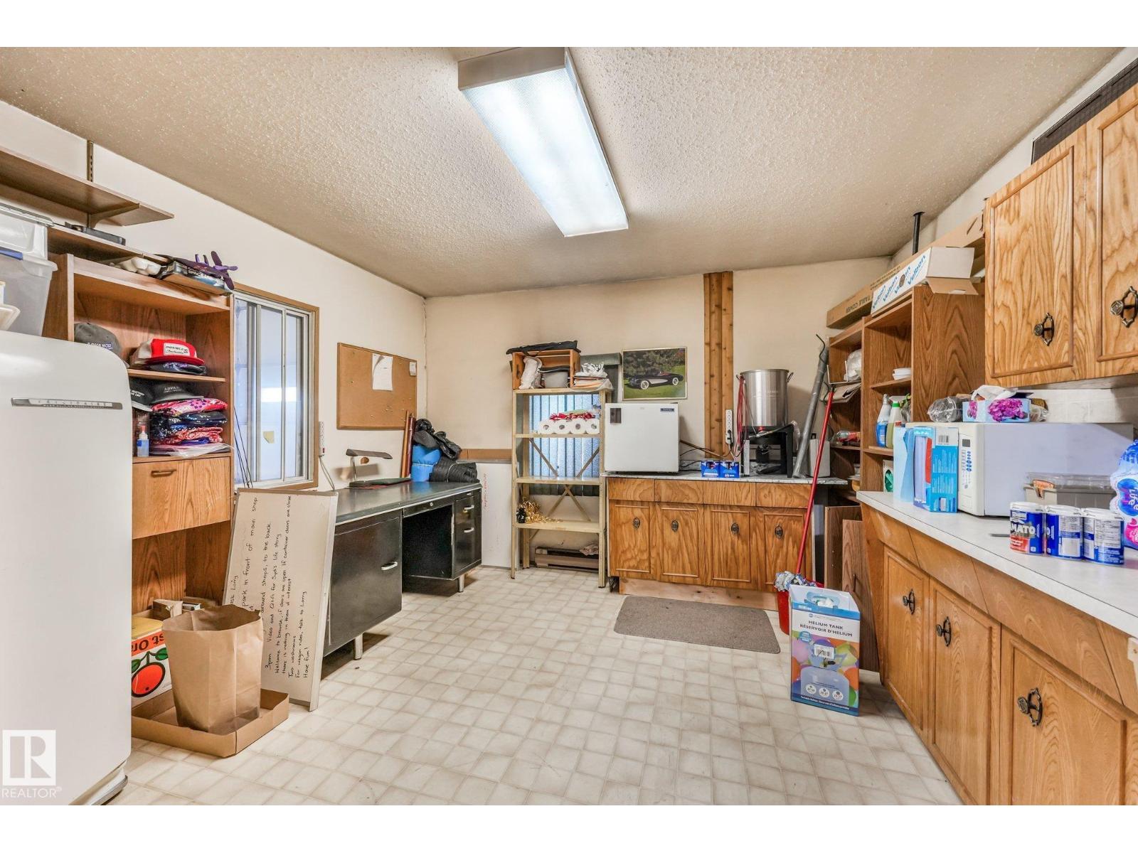 55120 Highway 2 NW - 60