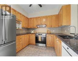 68 Metropole Private, Ottawa, ON K1Z1G1 Photo 13